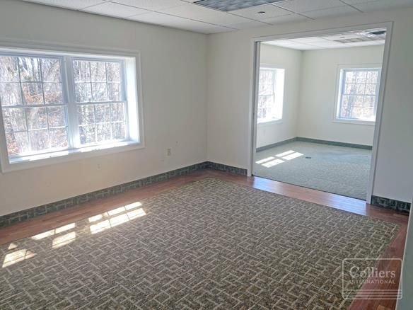 Landmark Commercial Building: 164 Epping Road, Exeter, NH 03833
